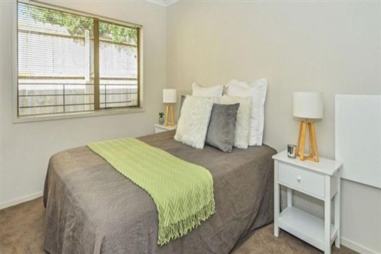 Photo of property in 24 Kauri Road, Pukekohe, 2120