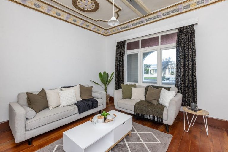 Photo of property in 42 Vigor Brown Street, Napier South, Napier, 4110