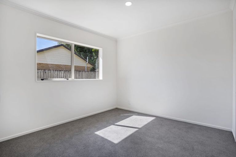 Photo of property in 70d Kayes Road, Pukekohe, 2120