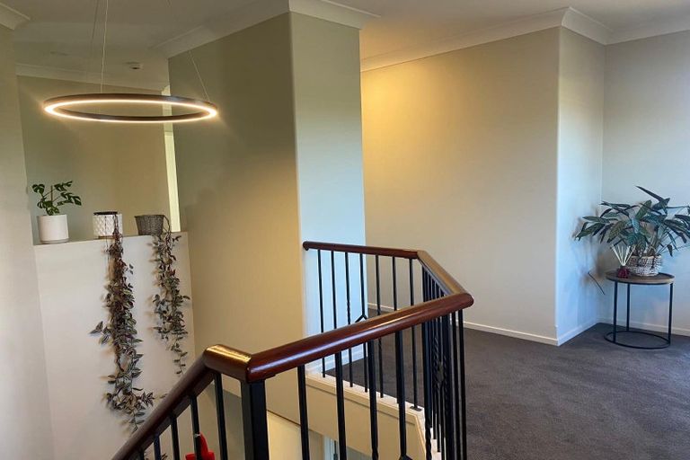 Photo of property in 2 Breton Close, Northwood, Christchurch, 8051