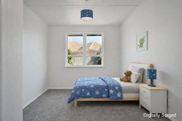 Photo of property in 301 Ruru Place, Camberley, Hastings, 4120