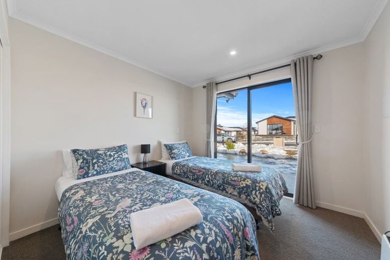 Photo of property in 27 Andrew Don Drive, Lake Tekapo, 7999