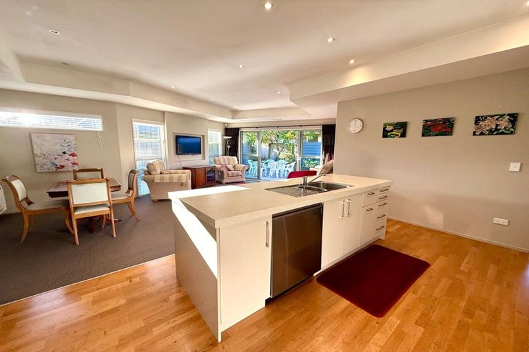 Photo of property in 6a Annies Lane, Aidanfield, Christchurch, 8025