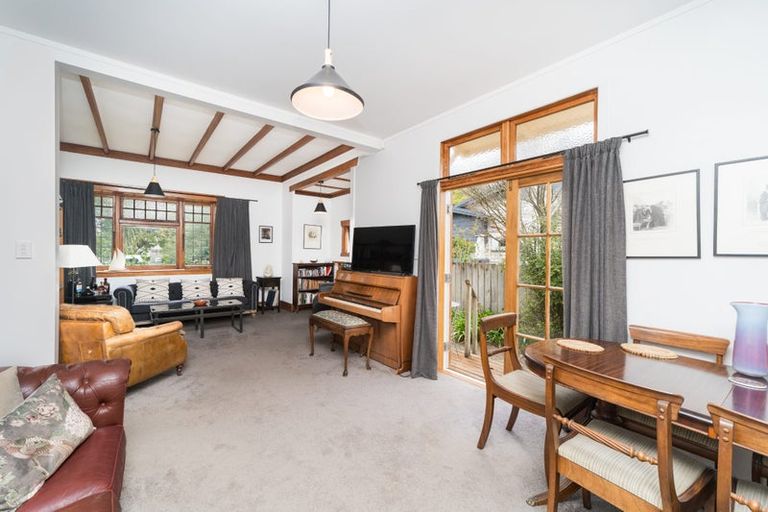 Photo of property in 7 Rangitane Street, Palmerston North, 4414