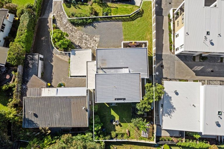 Photo of property in 30c Eleventh Avenue, Tauranga, 3110