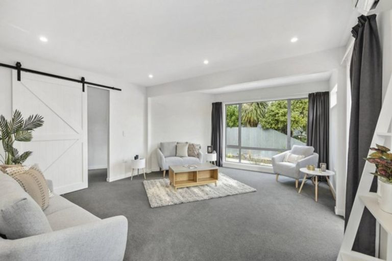 Photo of property in 16 Dunoon Place, Woolston, Christchurch, 8062