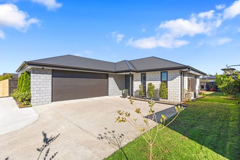 Photo of property in 74 Te Ranga Memorial Drive, Pyes Pa, Tauranga, 3112