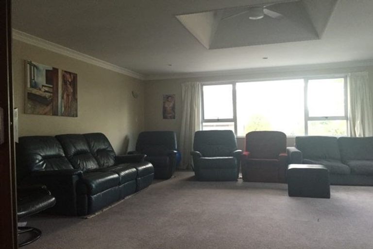 Photo of property in 24 Colina Street, Avonhead, Christchurch, 8042