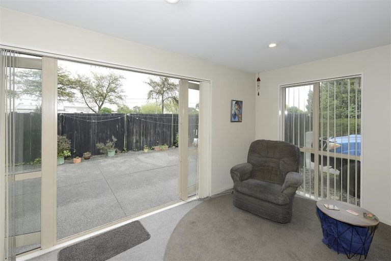 Photo of property in 21f Connal Street, Woolston, Christchurch, 8023