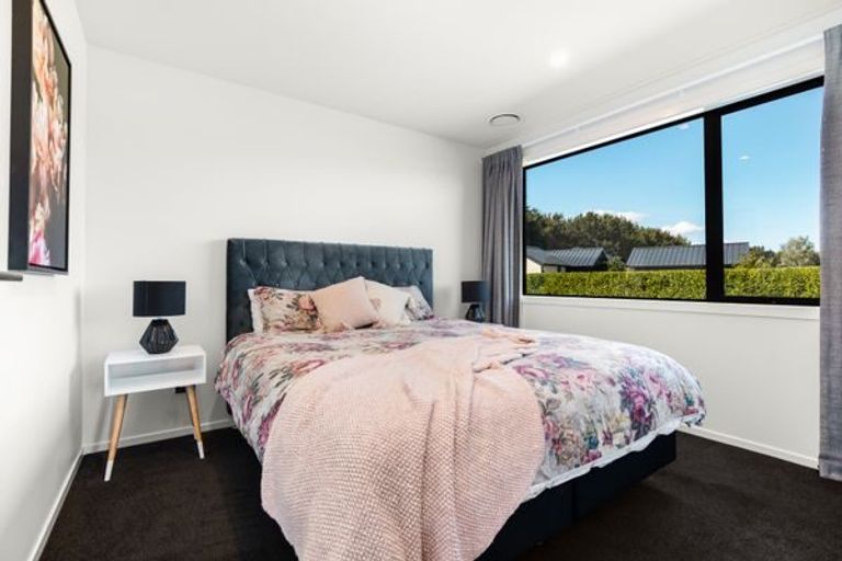 Photo of property in 7 South Oaks Close, Pukemoremore, Cambridge, 3493