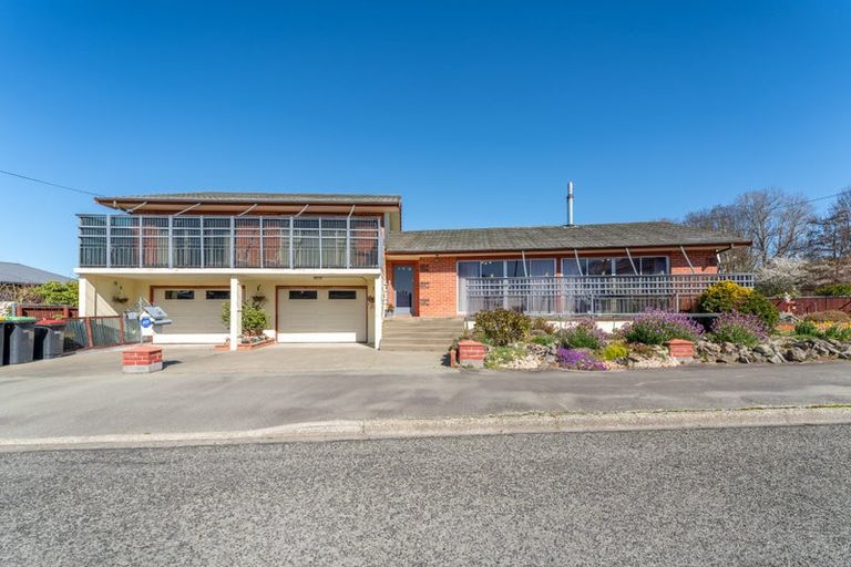 Photo of property in 2 Flatman Crescent, Geraldine, 7930