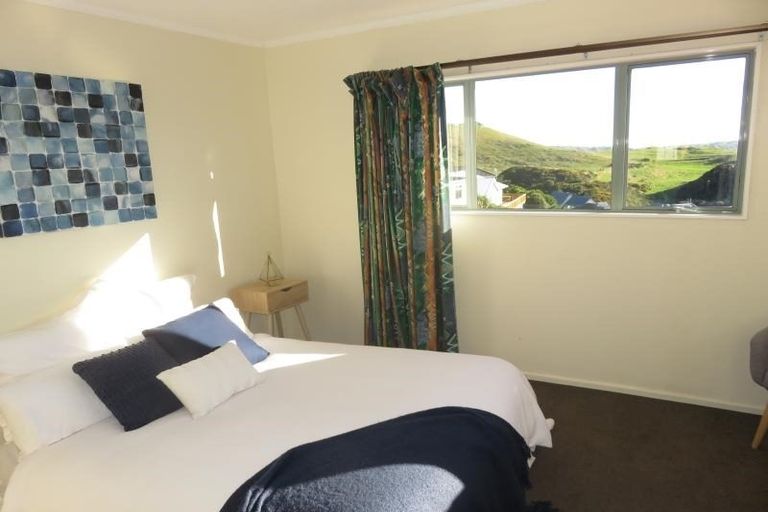 Photo of property in 3 Bathgate Street, Johnsonville, Wellington, 6037