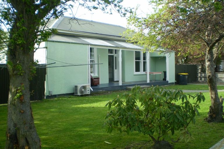 Photo of property in 76 Tancred Street, Linwood, Christchurch, 8011