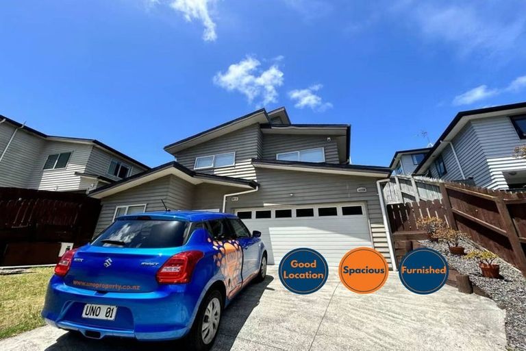 Photo of property in 76 Kaipatiki Road, Glenfield, Auckland, 0629