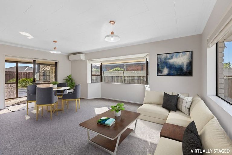 Photo of property in 20 Tukapa Street, Westown, New Plymouth, 4310