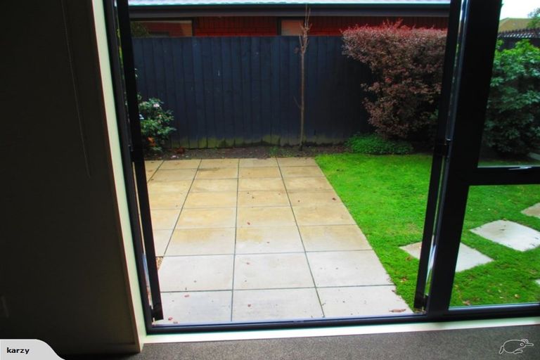 Photo of property in 102 Roberta Drive, Somerfield, Christchurch, 8024