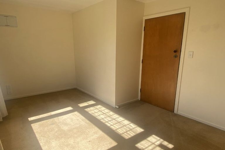 Photo of property in 8 Kahu Road, Riccarton, Christchurch, 8041