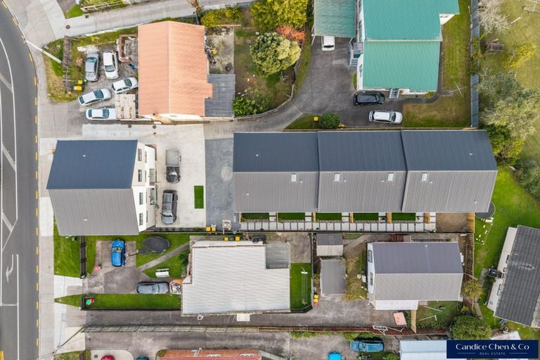 Photo of property in 4/16 Binsted Road, New Lynn, Auckland, 0600
