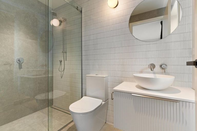 Photo of property in 15a Potters Hill Drive, Queenstown, 9300