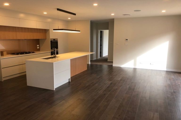 Photo of property in 80 Harvest Avenue, Orewa, 0931