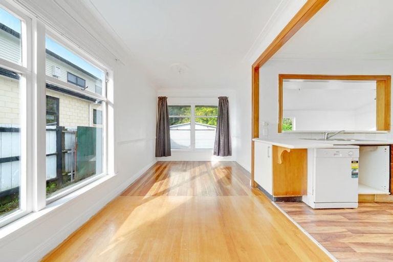 Photo of property in 11 Cornwall Road, Papatoetoe, Auckland, 2025