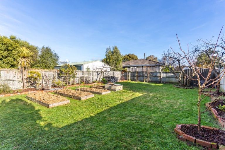 Photo of property in 64 Cumnor Terrace, Woolston, Christchurch, 8023