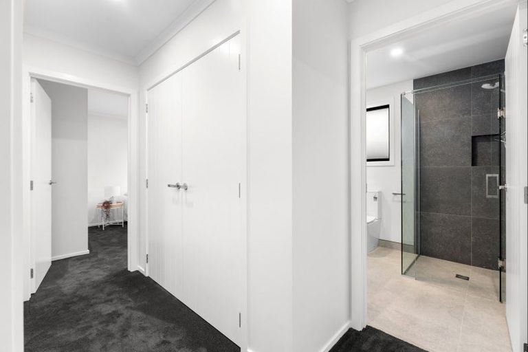 Photo of property in 71 Brightwater Terrace, Terrace End, Palmerston North, 4410