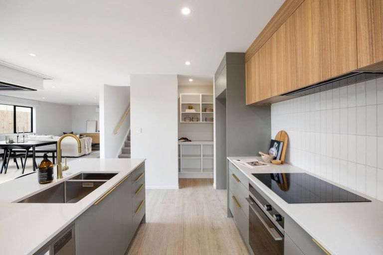 Photo of property in 13 Overton Street, Rototuna North, 3210
