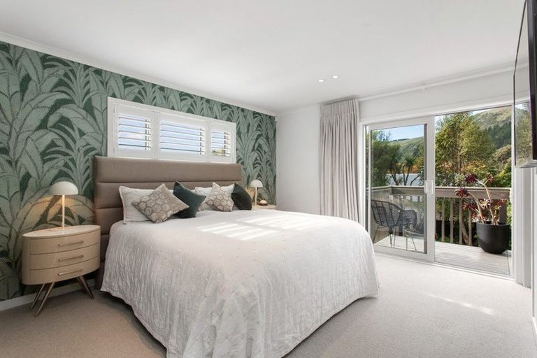 Photo of property in 10 Finnsarby Place, Sumner, Christchurch, 8081