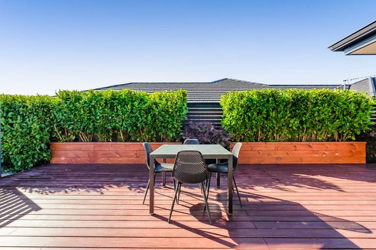 Photo of property in 17 Longstaff Drive, Bell Block, New Plymouth, 4312