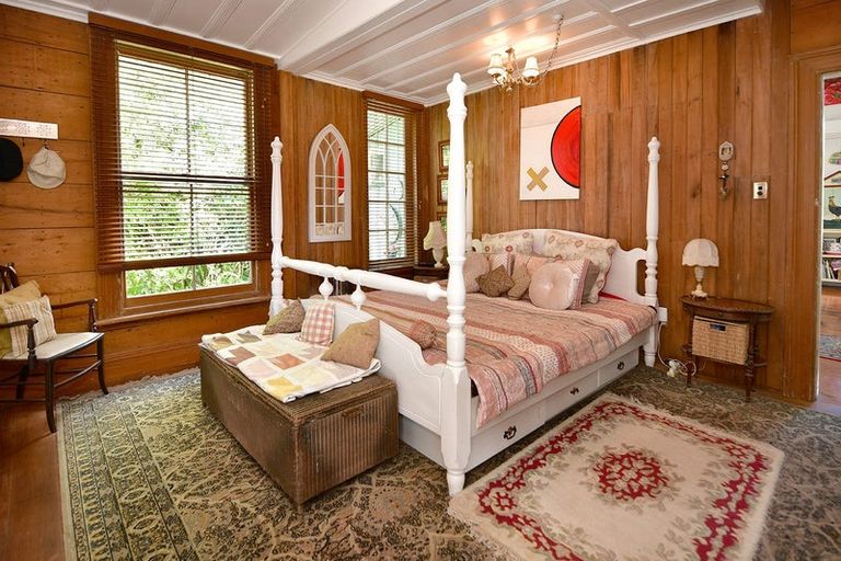 Photo of property in 2b Mcleod Street, Helensville, 0800