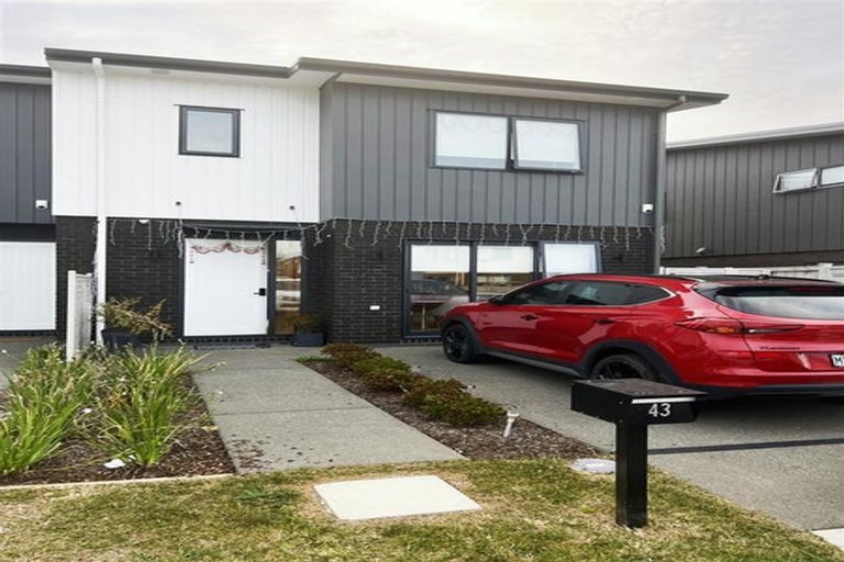Photo of property in 43 Katikati Drive, Manurewa, Auckland, 2102