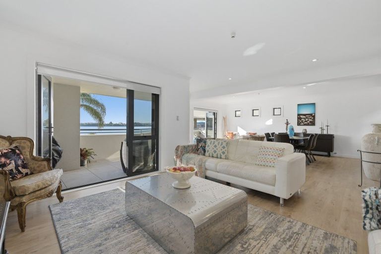 Photo of property in 4/2 Sixth Avenue, Tauranga, 3110