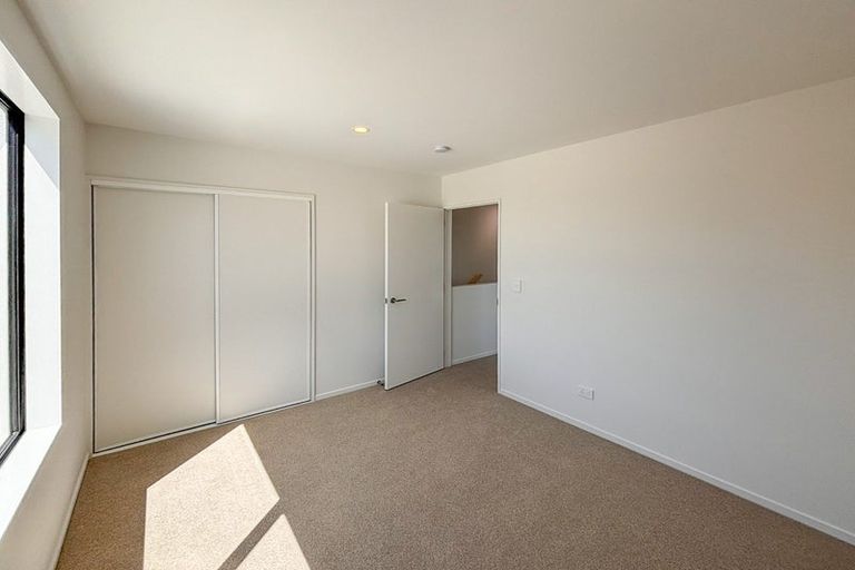 Photo of property in 3/112 Aldwins Road, Phillipstown, Christchurch, 8062