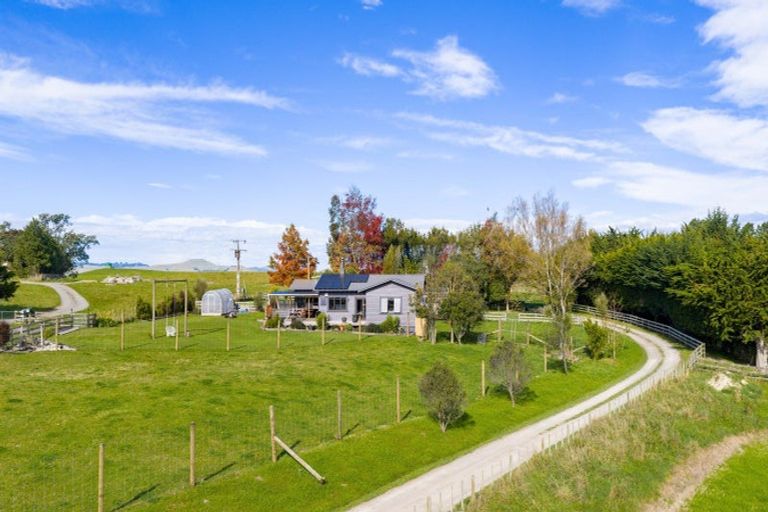 Photo of property in 54 Byrne Road, Takapau, 4287