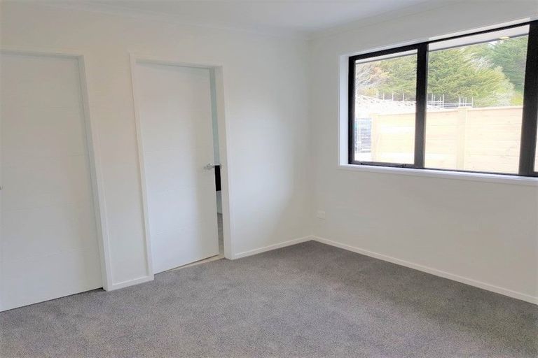 Photo of property in 64 Tradewinds Drive, Whitby, Porirua, 5024