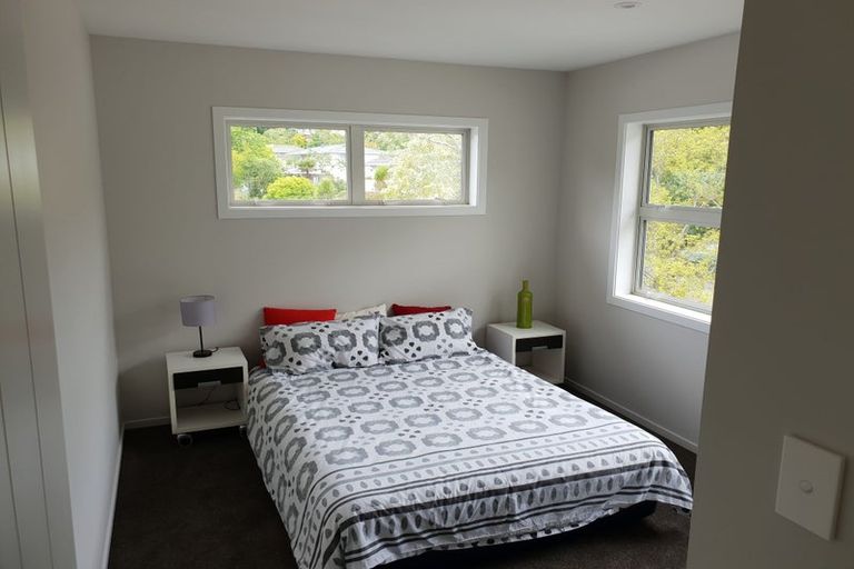 Photo of property in 20 De Val Drive, Titirangi, Auckland, 0604