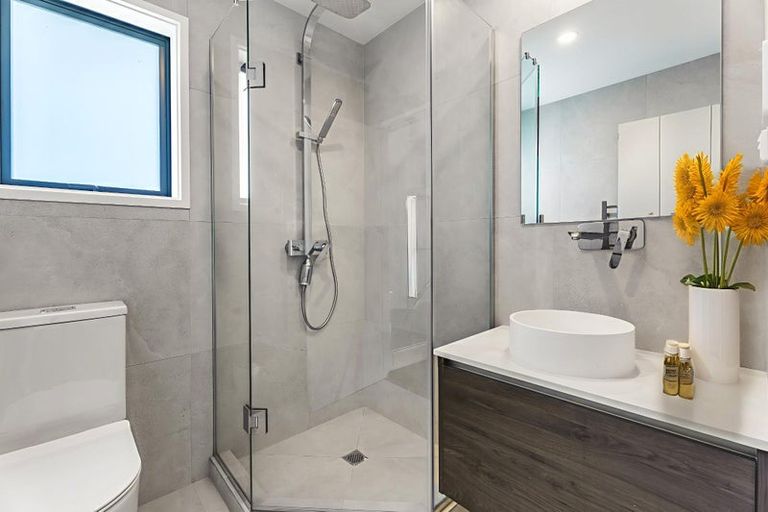 Photo of property in 6d O'halloran Road, Howick, Auckland, 2014