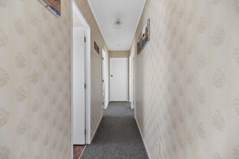 Photo of property in 22 Exeter Street, Stratford, 4332