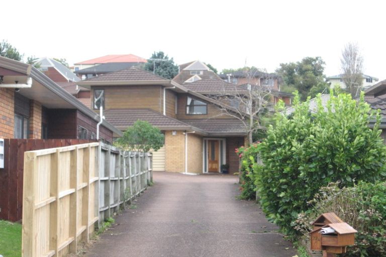 Photo of property in 2/10 Britannia Place, Half Moon Bay, Auckland, 2012