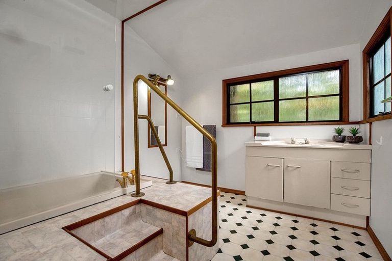 Photo of property in 270c Waimairi Road, Ilam, Christchurch, 8041