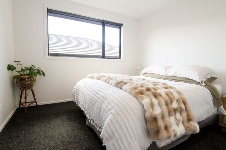 Photo of property in 7 Kohatu Boulder Way, Welbourn, New Plymouth, 4310