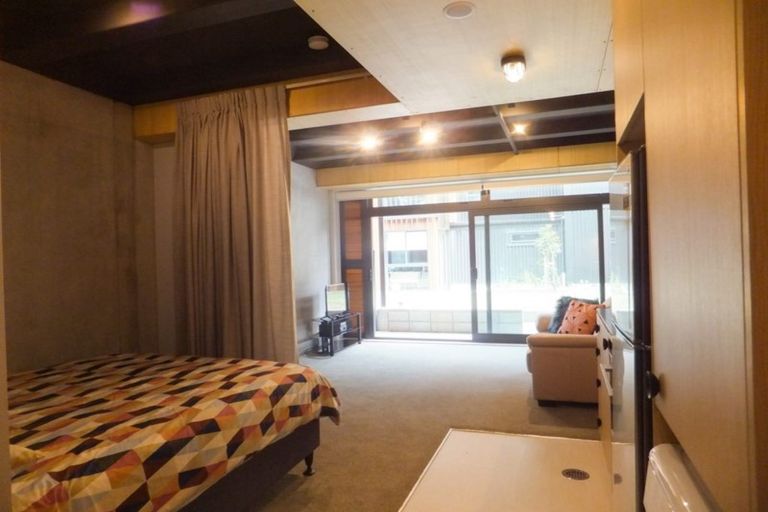 Photo of property in Vedado Apartments, 107/41u Hopper Street, Mount Cook, Wellington, 6011