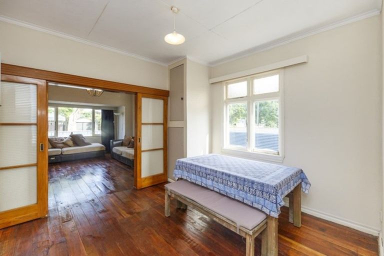 Photo of property in 105 Maxwells Line, Awapuni, Palmerston North, 4412