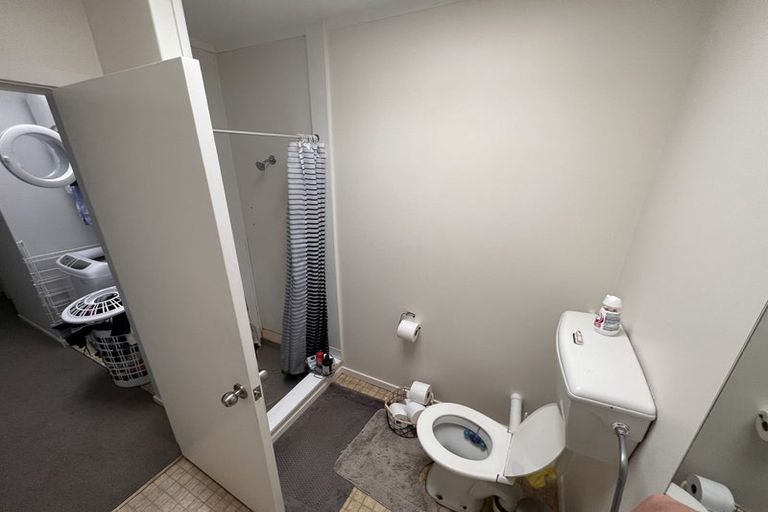 Photo of property in 4/124 Campbell Street, Karori, Wellington, 6012