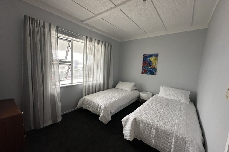 Photo of property in 27 Tukapa Street, Westown, New Plymouth, 4310