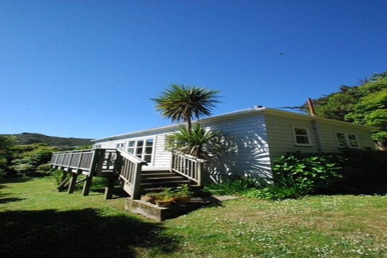 Photo of property in 107 Sunshine Avenue, Karori, Wellington, 6012