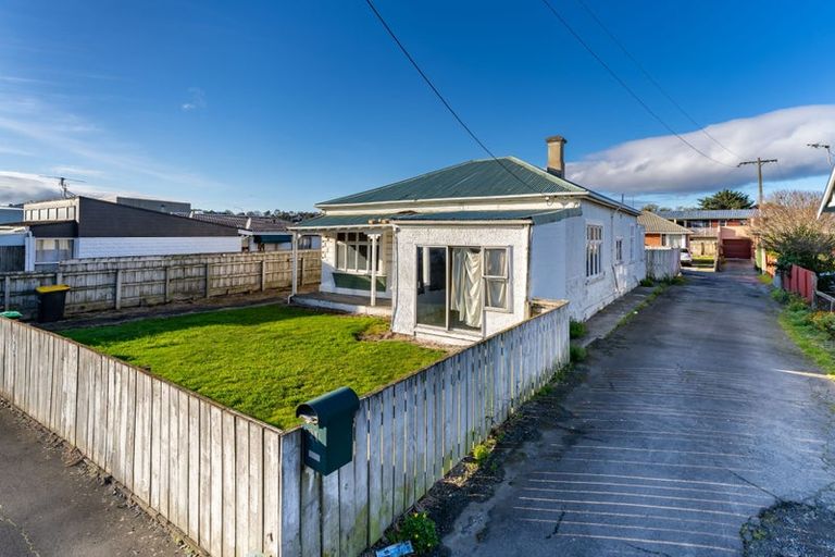 Photo of property in 19 Melbourne Street, South Dunedin, Dunedin, 9012
