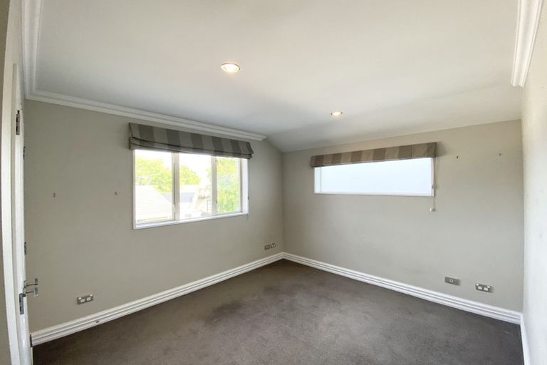 Photo of property in 17a Peverel Street, Riccarton, Christchurch, 8011