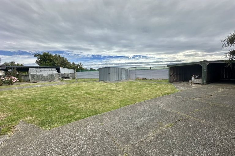 Photo of property in 96 Gladstone Terrace, Gladstone, Invercargill, 9810